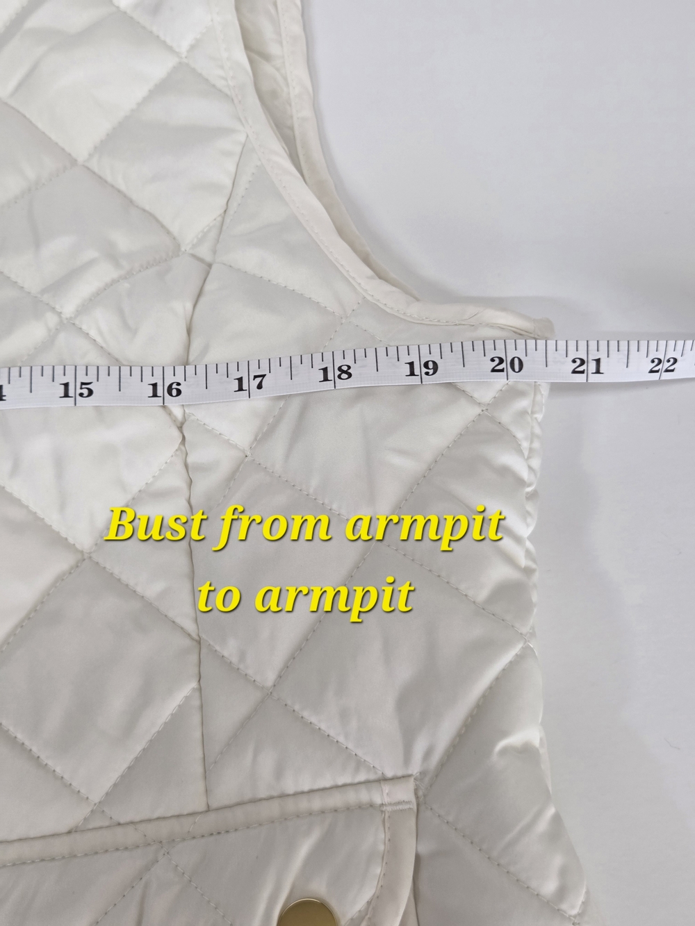 St. John's Bay Cream Quilted Vest with Gold Zipper - Picture 5 of 11